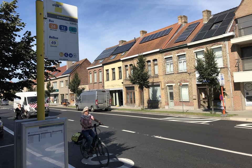 Pas toen ze samen met de beschuldigde uitstapte aan de halte Vaartstraat in Diksmuide durfde het meisje al huilend alles te vertellen.