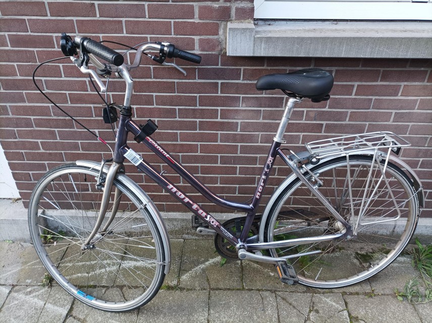 elektrische fiets, een mountainbike of plooifiets: herken jij deze gestolen fietsen? (Gent) | Het Nieuwsblad Mobile