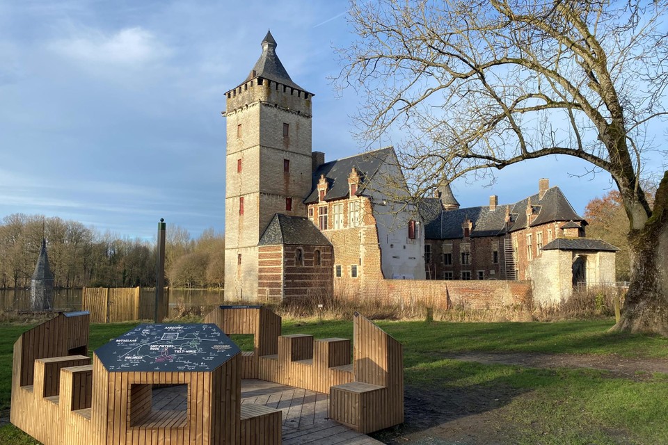 half acht Microcomputer Derde Binnenkort wordt ook de buitenkant van het kasteel van de Rode Ridder  gerestaureerd (Holsbeek) | Het Nieuwsblad Mobile