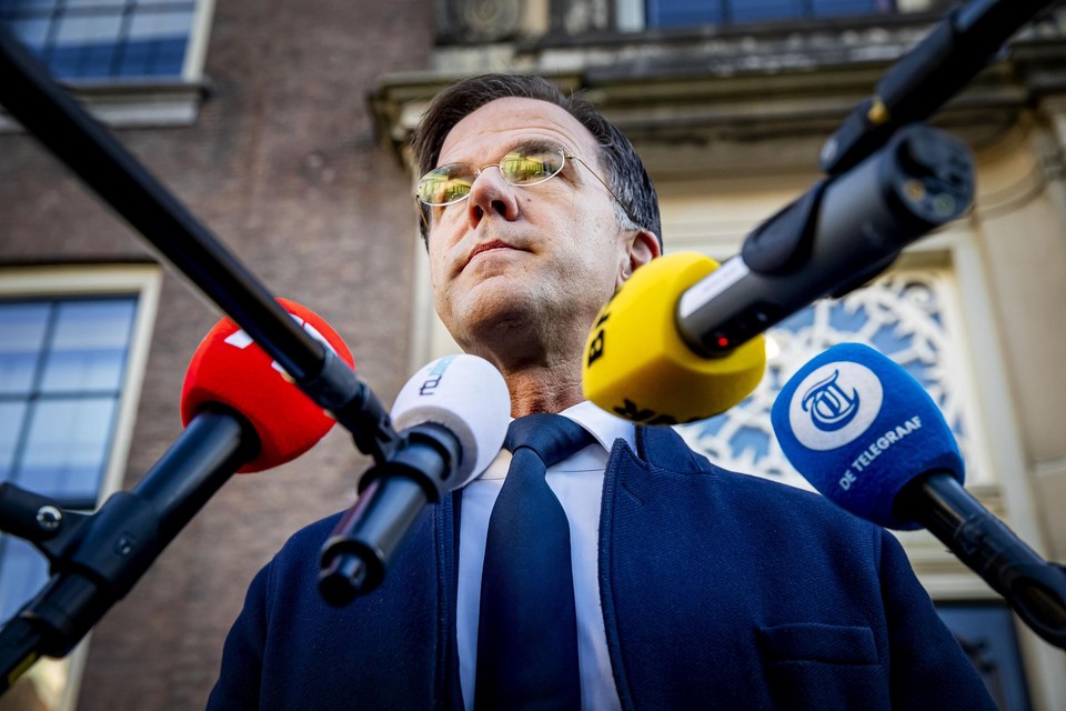 Premier Mark Rutte (foto) blijft aan de macht, zijn ontslagnemende regering maakt in dezelfde samenstelling een doorstart. 
