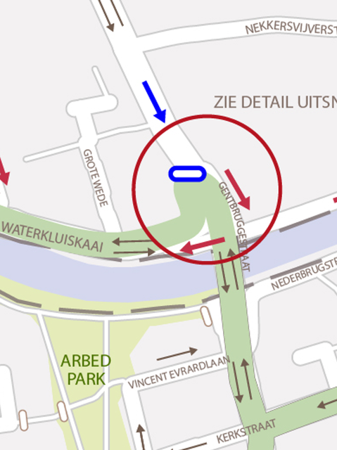 Het blauwe stukje is een ‘verkeersfilter’, in de praktijk een knip: auto’s zullen niet meer rechtdoor kunnen als ze van Gentbruggebrug af rijden of omgekeerd.