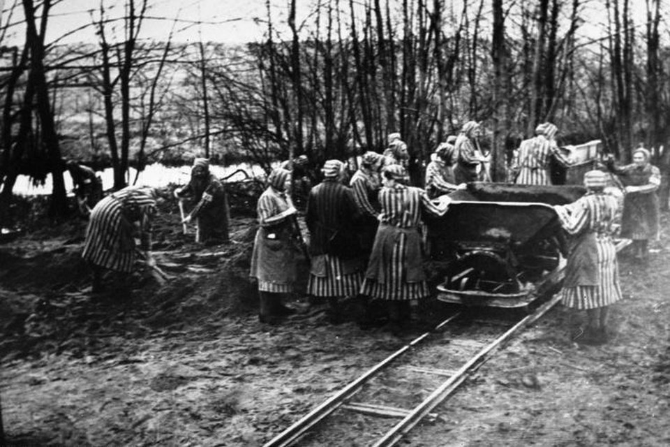 Vrouwelijke gevangen in het concentratiekamp van Ravensbrück 