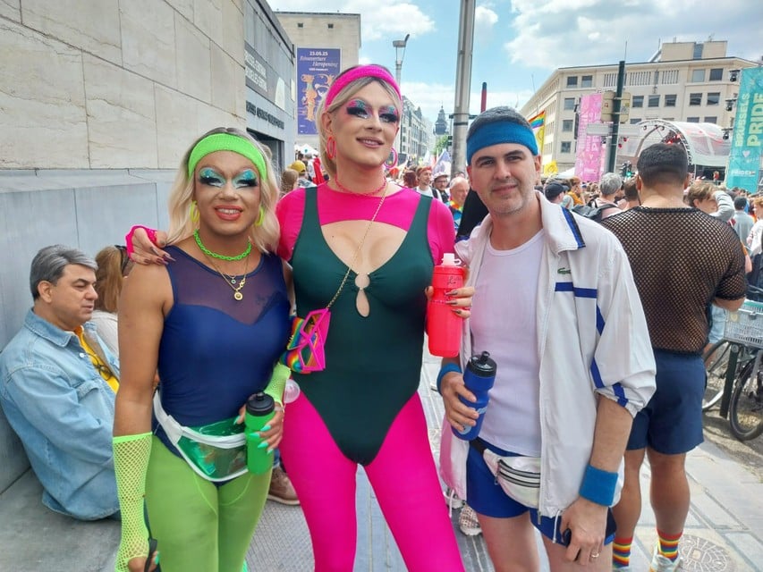 Colorful Pride travels through Brussels: « We are here to defend our rights » (Brussels)