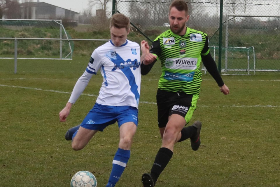 Jasper David (rechts) beseft dat de 0 op 6 tegen rechtstreekse concurrenten Lissewege en Lichtervelde (foto) wel eens zwaar zou kunnen doorwegen in de eindafrekening.