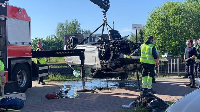 Een crash met een BMW in de Schelde bij frituur Lily in 2021 kreeg een staartje voor de Gentse politierechtbank.