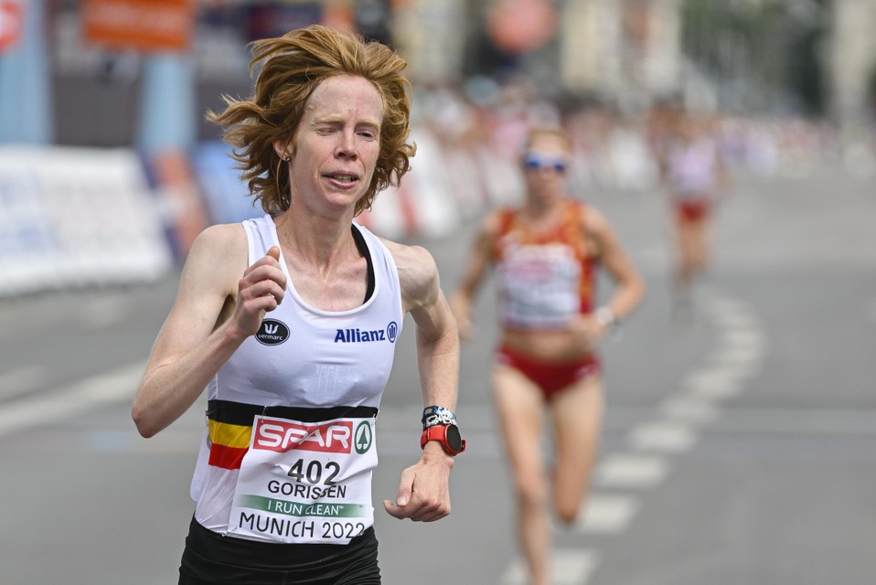 Mieke Gorissen werd dertiende tijdens haar tweede marathon in een maand tijd. 
