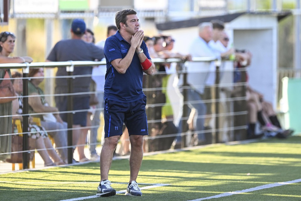 Alan Haydock maakt zich geen zorgen in de degradatiestrijd, maar is wel realist: “De club groeide enorm snel en na drie promoties op rij botsen we nu soms op onze limieten.” 