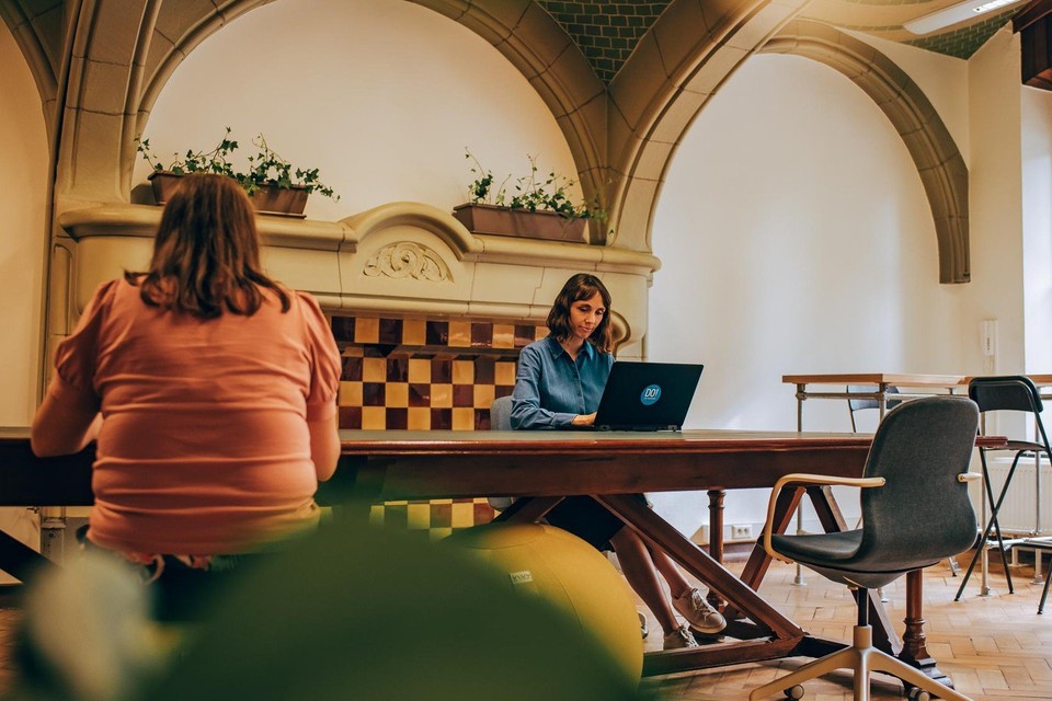 Student-ondernemers kunnen elkaar ontmoeten in The Foundry.