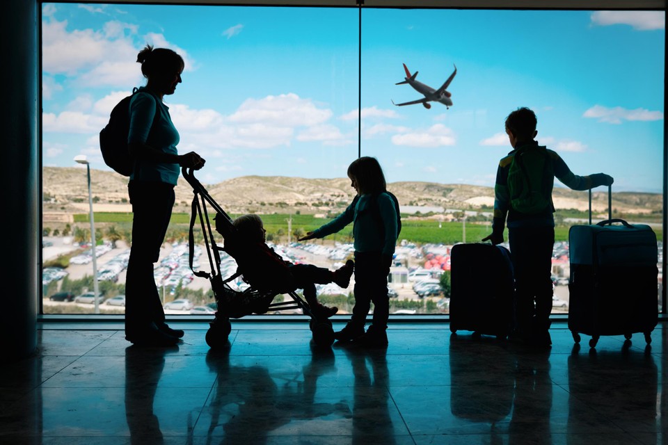 Zonder Kids-ID mogen kinderen, ongeacht hun leeftijd, niet mee op het vliegtuig. 