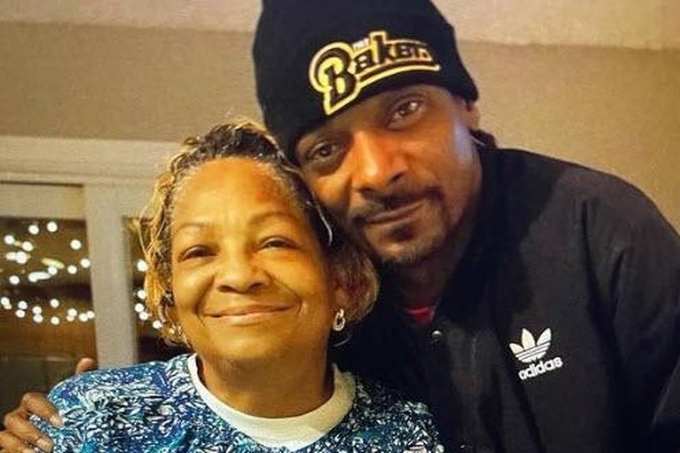 Snoop Dogg met moeder Beverly