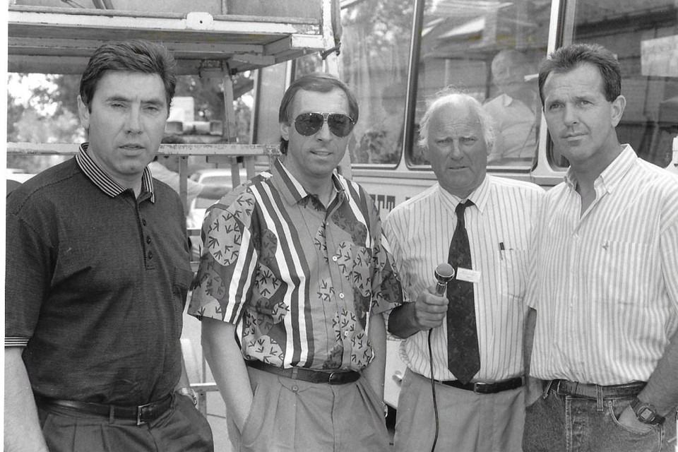 Een foto uit 1991 met Eddy Merckx, Patrick Sercu en Roger De Vlaeminck. En uiteraard Flor met de micro. 