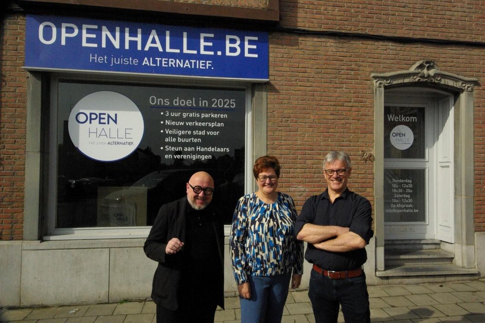 Open Halle opende op het Possozplein een pop-up waar mensen de kandidaten op donderdag en zaterdag kunnen vinden.