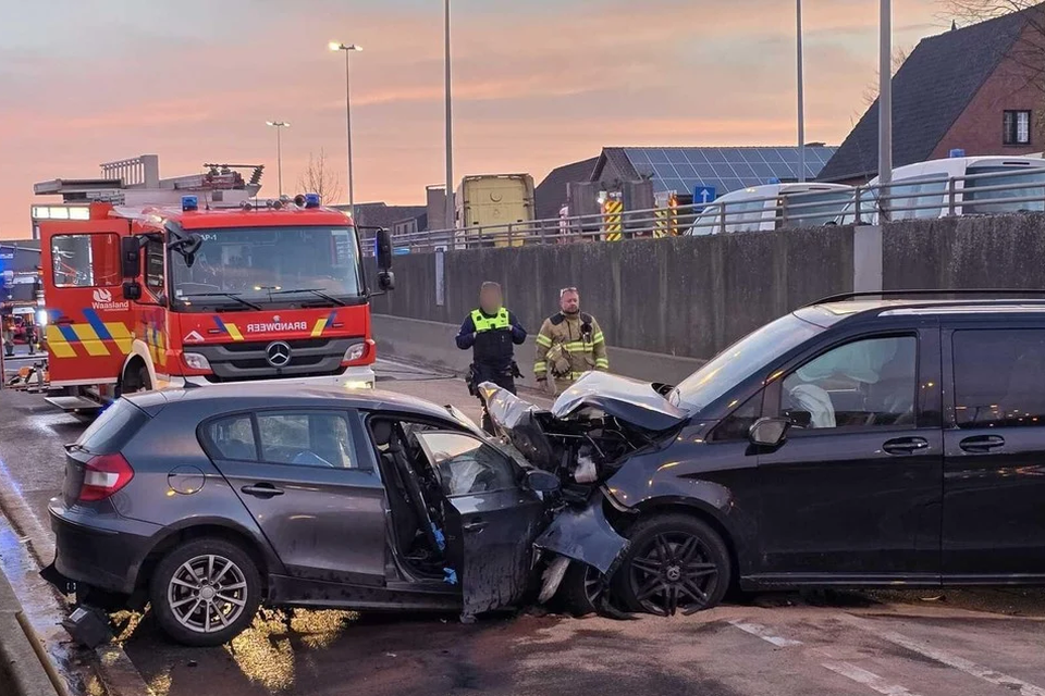 Director who was involved in accident in which two sisters -in -law and two children were killed was under the influence of alcohol and drugs (inland)