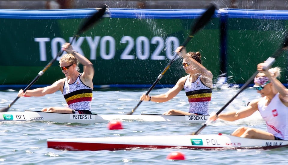 Hermien Peters en Lize Broekx.