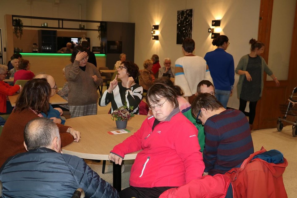 Bolstro, de cafetaria van zorginstelling De Bolster, werd inmiddels officieel geopend. 