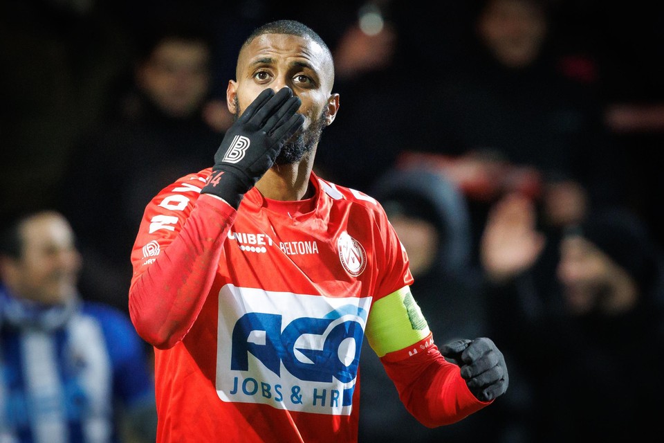 Kiss hand for the Kortrijk fans.  Faïz Selemani does not yet know whether it will be his last game in the shirt of the Guys on Sunday.