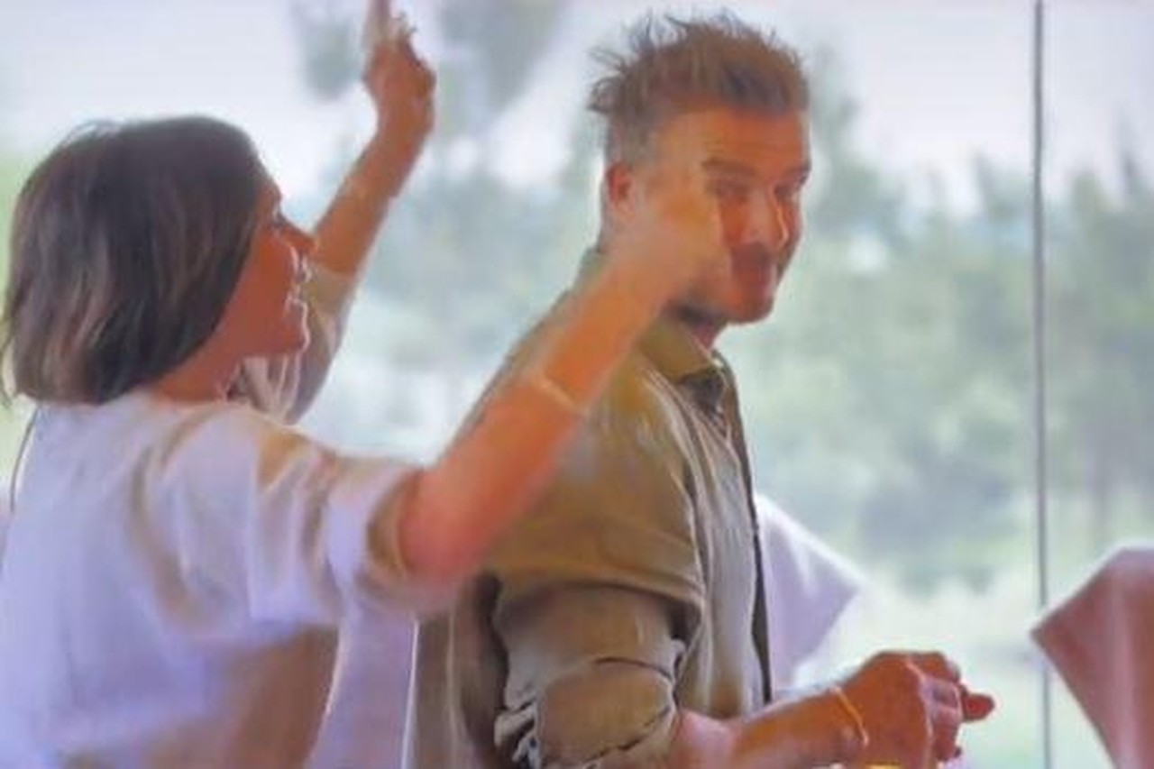 David Beckham zorgt voor hype op TikTok na documentaire: zou jouw partner  slagen voor de Beckham-test? | Het Nieuwsblad Mobile