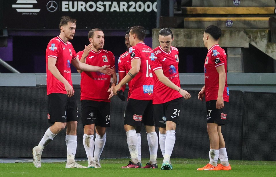 Daniel Renders is de laatste RWDM-trainer die van Anderlecht won en ging  nadien twee decennia aan de slag bij paars-wit: “Vanden Stock haalde me  zodat ik geen stommiteiten meer zou uithalen”