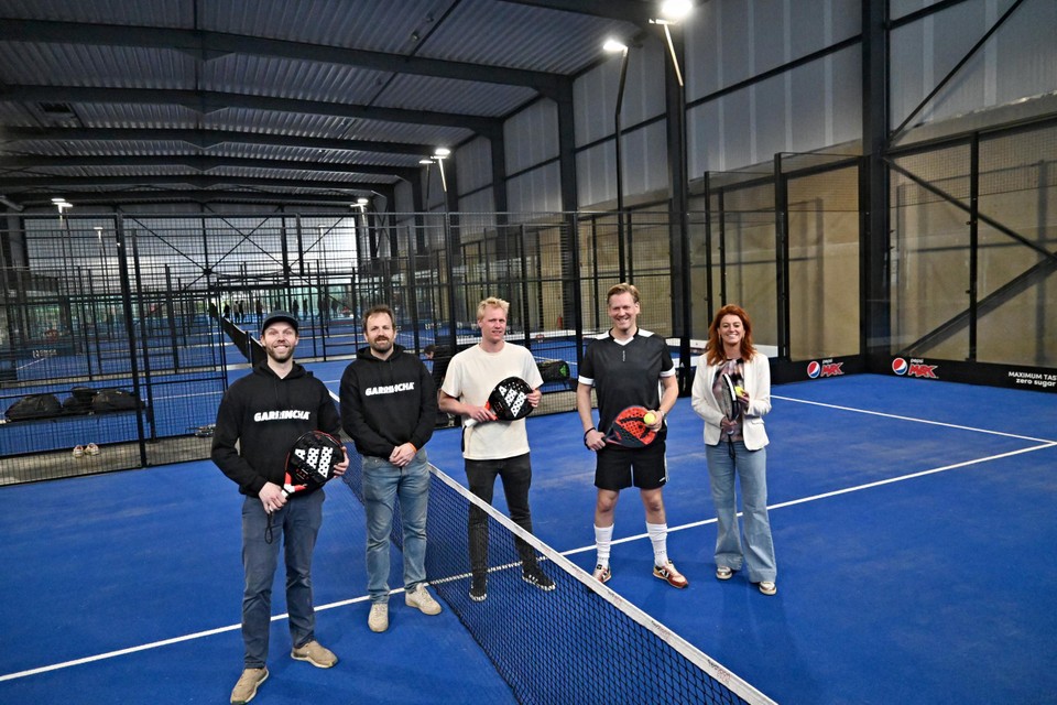 Op sportcentrum Wembley werd het grootste indoor padel- en petanquecomplex van West-Vlaanderen geopend.