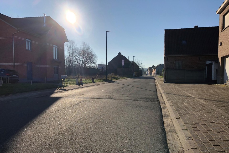 Vanaf de oude voetbalterreinen tot aan het kruispunt met de Vijverstraat komen er nieuwe fietspaden. 