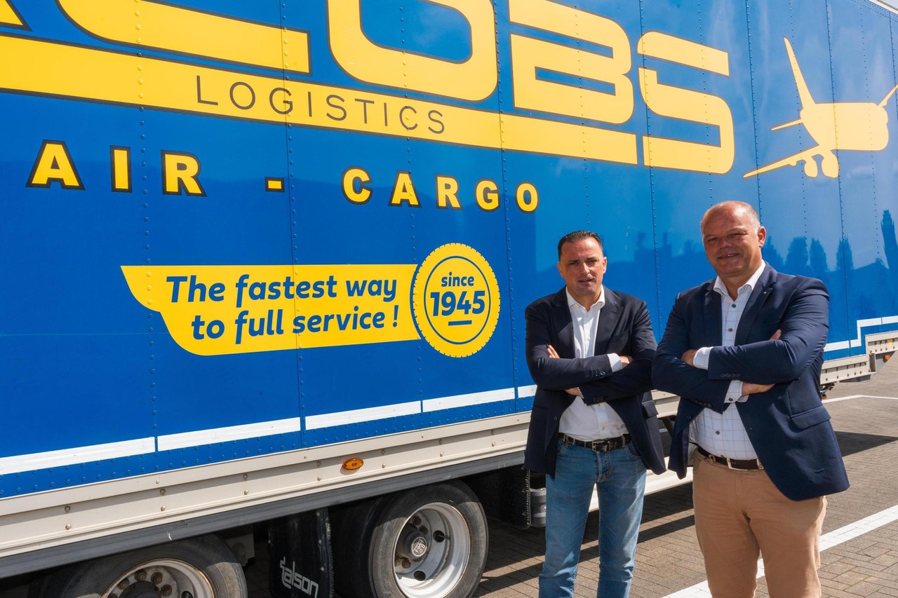 Dit Tongers logistiek bedrijf brengt uw online bestelling uit China ...