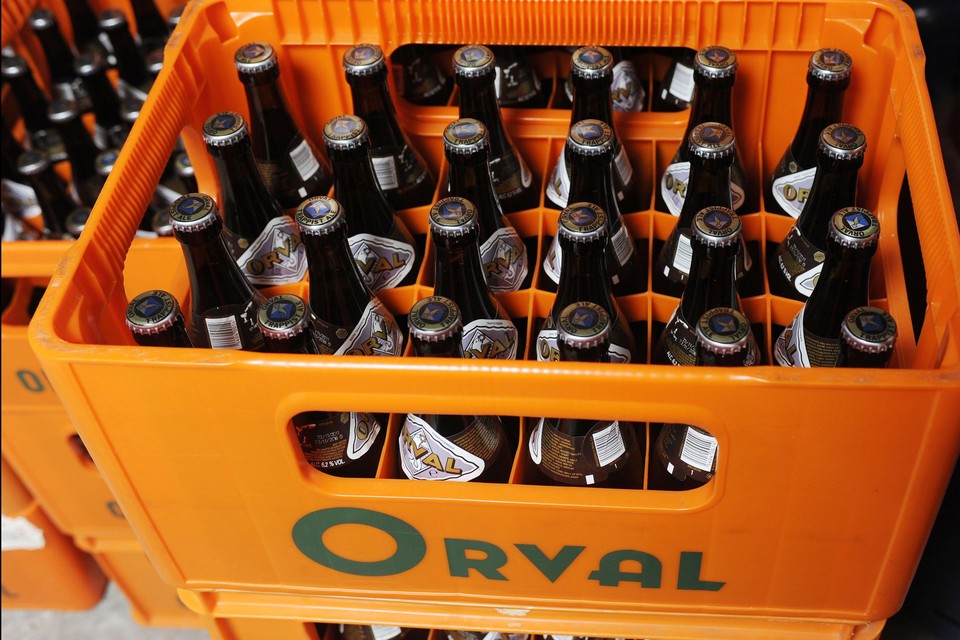 Nauw Assert Burger Orval-paters halen bierbakken uit supermarkt | Het Nieuwsblad Mobile