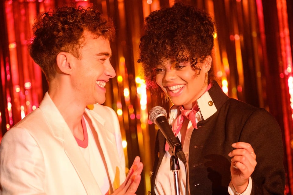 Ritchie en Jill dromen allebei van een leven in de showbizz.