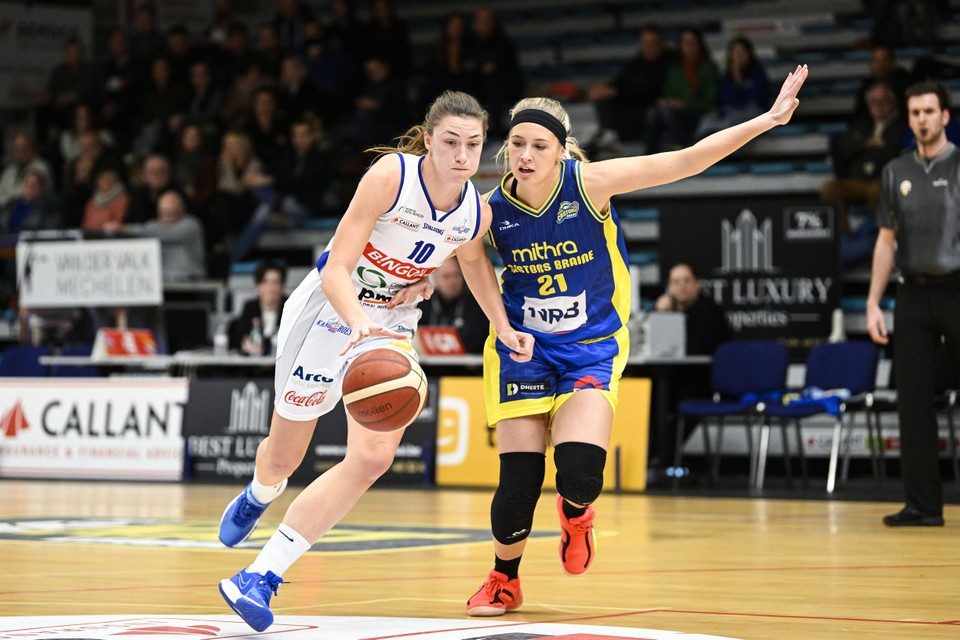 Laure Resimont (Kangaroos) and Jessica Lindstrom (Castors Braine) compete tonight for the Belgian Cup.