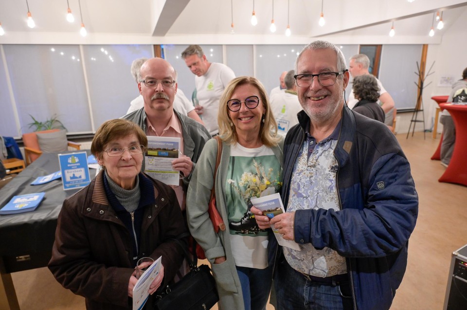 Irène De Meyer, Eddy Van den Broeck, Ingrid Cleymans and Walter Wyninckx are very critical. 