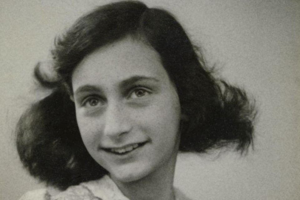 Quasi tutti conoscono il nome di Anna Frank, ma il 27 per cento degli olandesi non sa che è morta in un campo di concentramento.