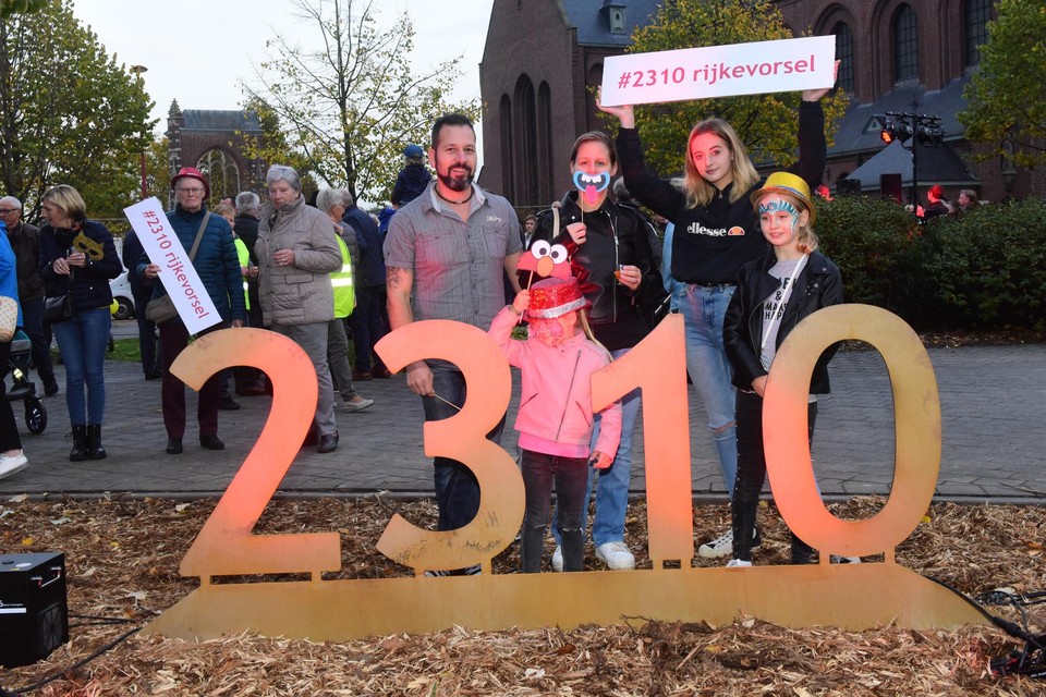 Twee jaar geleden werden op 23 oktober de 2310-monumenten op de rotonde ingehuldigd.