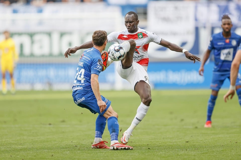 Franck Kanouté verscheen nog eens aan de aftrap.