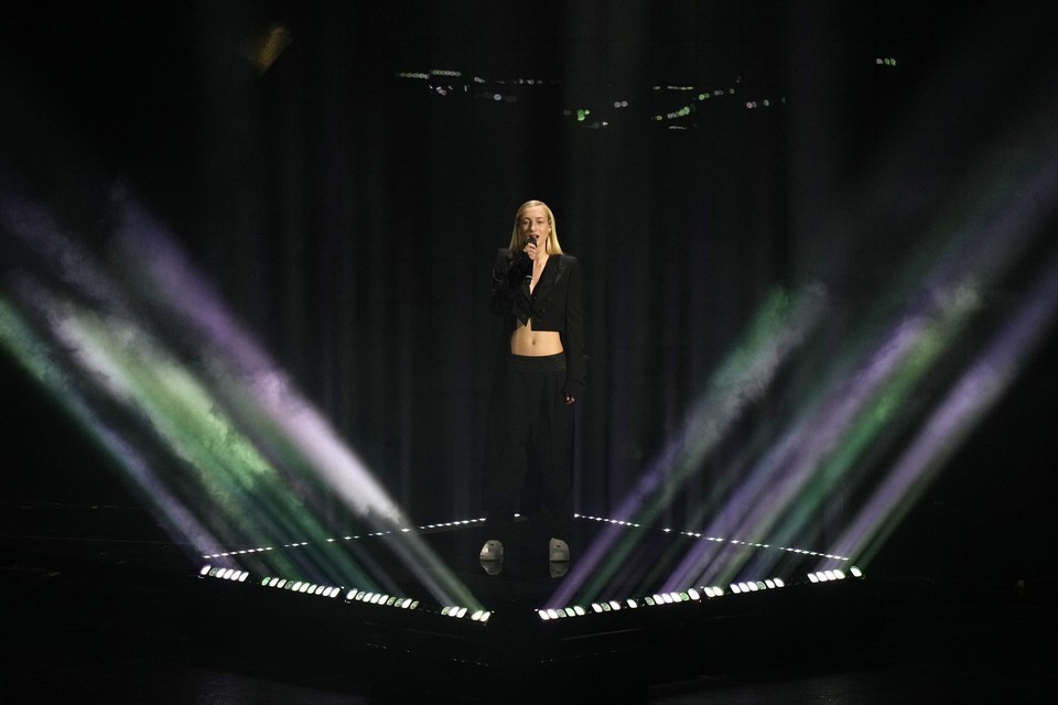 De Nederlandse S10 kreeg op de finale van het Songfestival geen punten van de vakjury, maar wel 10 van de televoters. 