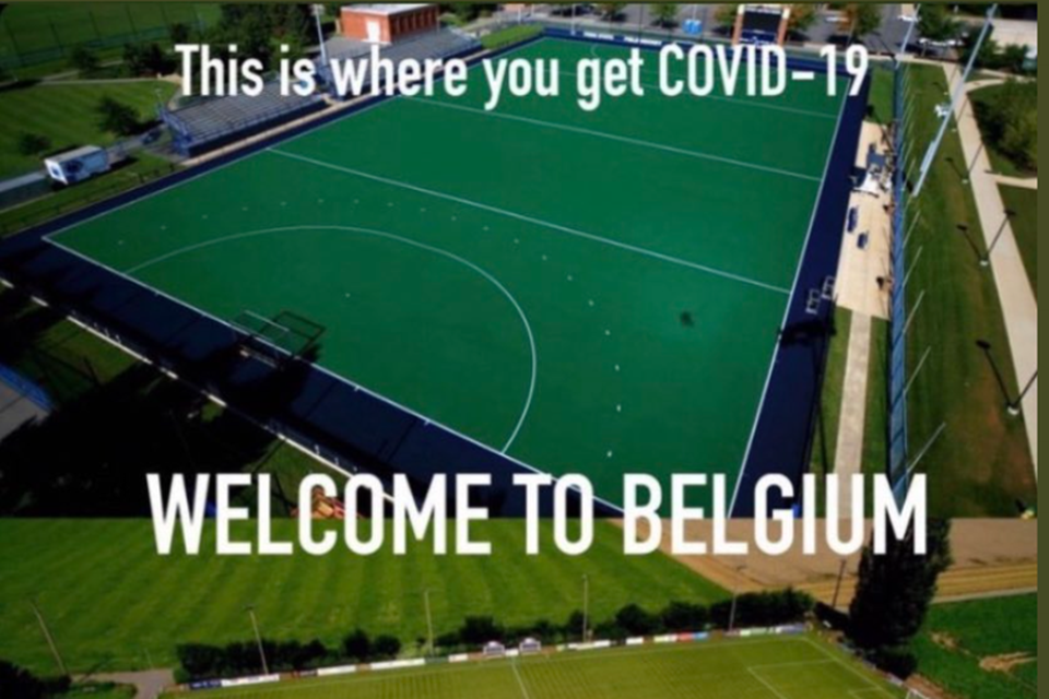 Op Instagram werd het contrast tussen hockey en voetbal in de verf gezet.