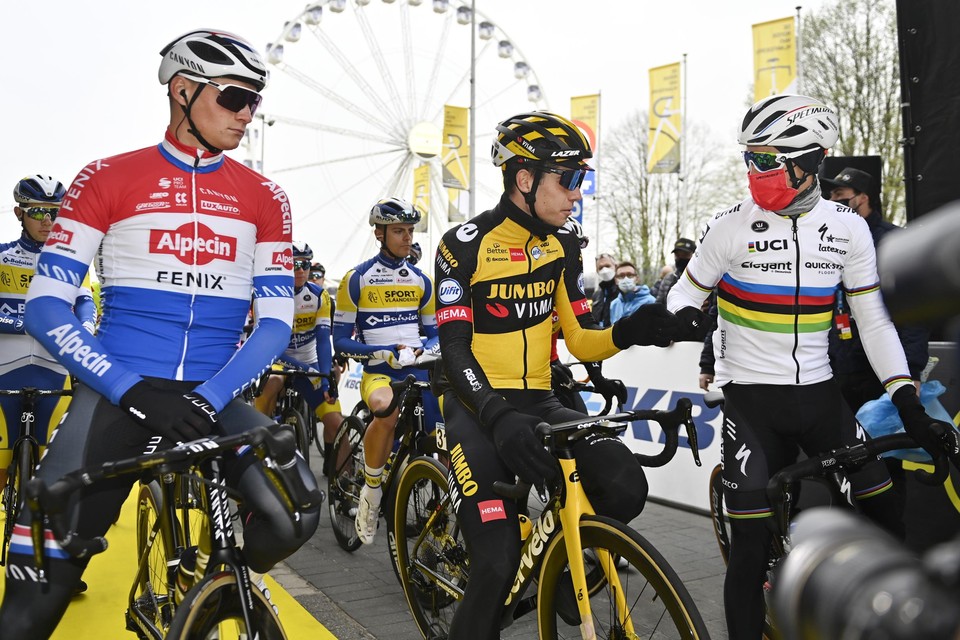Van der Poel, Van Aert en Alaphilippe: de drie topfavorieten voor het openingsweekend in de Tour de France. 