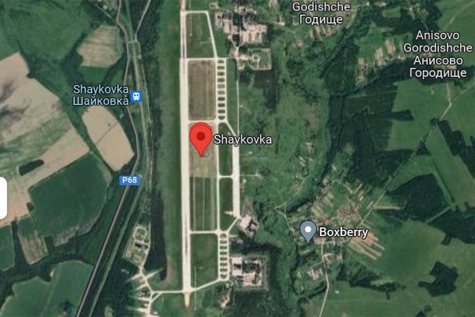 De luchthaven van Sjaikovka.  