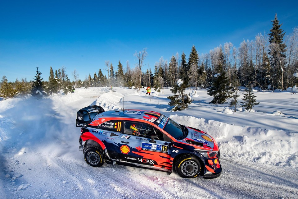 Net zoals in de Monte Carlo Rally finishten Thierry Neuville en corijder Martijn Wydaeghe in de Arctic Rally op het derde podiumtrapje. 