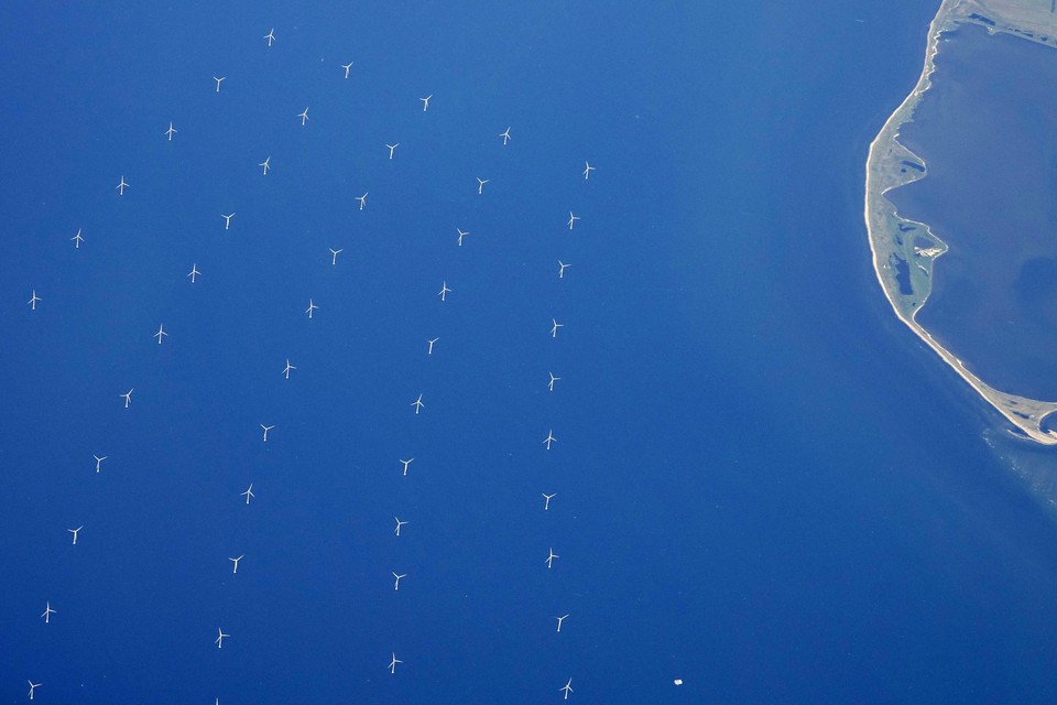 Een windpark aan de Deense kust. Om klimaatneutraal te worden, vraagt de EU een vermogen van 300 GW in de Noordzee tegen 2050. 