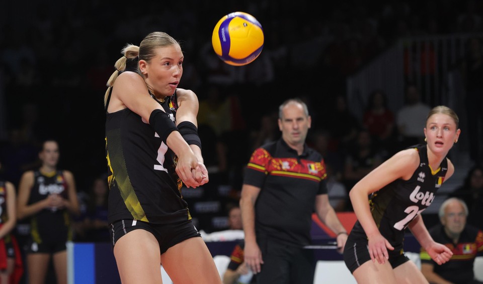 At the European Volleyball Championships in their own country, the Cats performed more than adequately, but were unable to perform against Turkey.