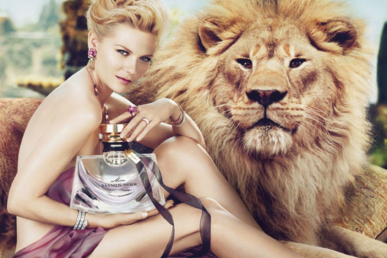 Kirsten Dunst gaat naakt voor Bulgari | Het Nieuwsblad Mobile