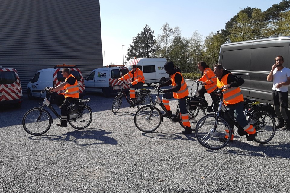 Beperken Verzadigen gans Met elektrische fiets in plaats van busje naar BLM-werf (Genk) | Het  Nieuwsblad Mobile