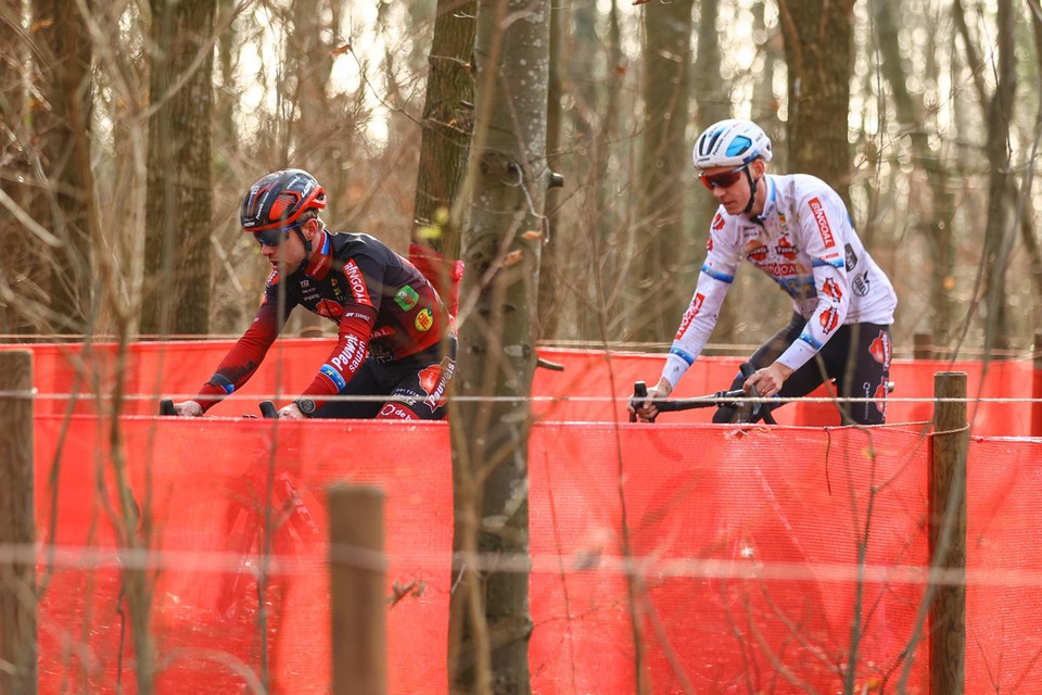 Eli Iserbyt en Michael Vanthourenhout toppen de deelnemerslijst in Maldegem.
