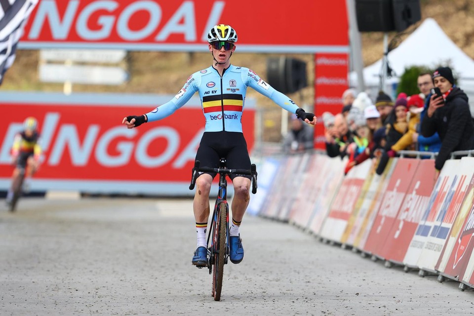 Seppe Van Den Boer: “Uiteraard droom ik van de regenboogtrui, maar mijn doelstelling op het WK is een podiumplaats.”