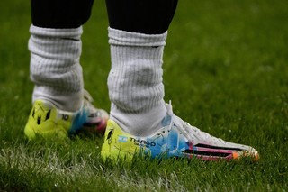 Regenboogschoenen Lionel Messi | Nieuwsblad Mobile