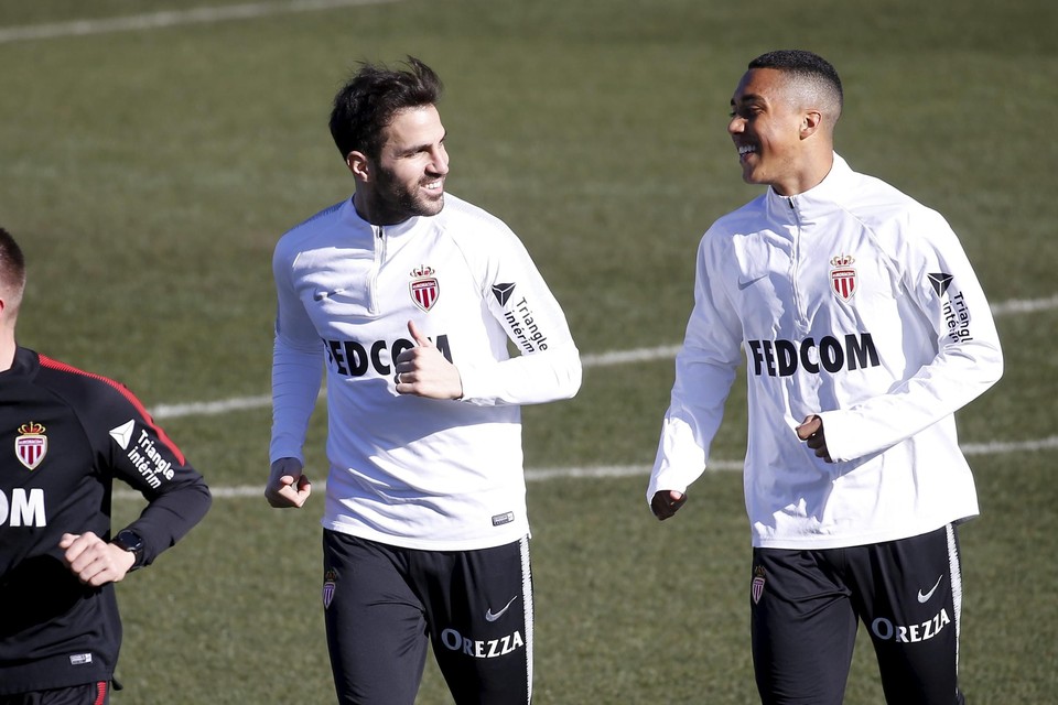 In 2019 speelden Cesc Fàbregas en Youri Tielemans nog even samen bij AS Monaco. 