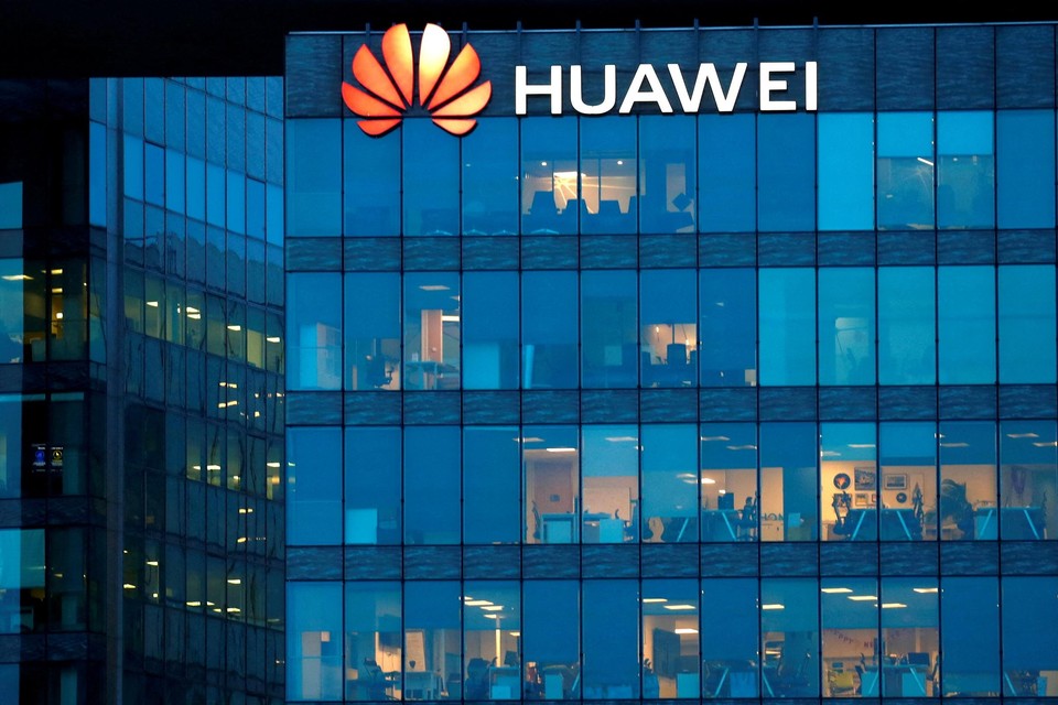 verbiedt apparatuur van bedrijven Huawei en ZTE in 5G-netwerken | Het Nieuwsblad Mobile