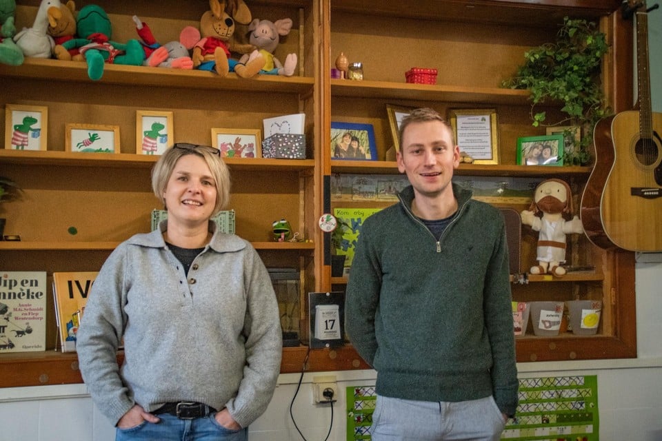 Directeurs Inge Moïs en Sam Rely zien heel wat mogelijkheden om het kleine kleutertjes makkelijker te maken tijdens de overstap van de kinderopvang naar de kleuterschool.