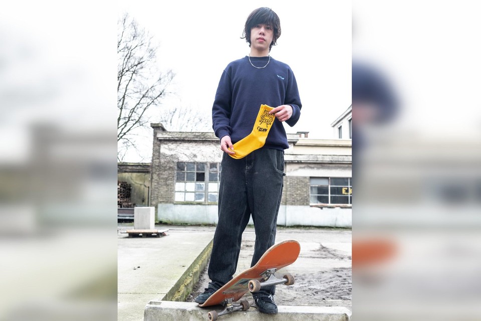 getrouwd Waarnemen Tot ziens Tuan is skater van amper 15 jaar maar heeft wel al eigen kledinglabel: “Het  begon nochtans als iets niet al te serieus” | Het Nieuwsblad Mobile