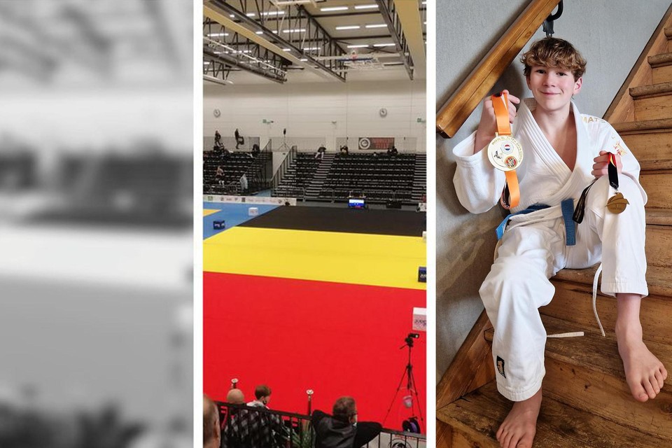 Sid Mathues toont trots zijn medailles. Links een voorbeeld van hoe hij de judomat in werkelijkheid ziet.