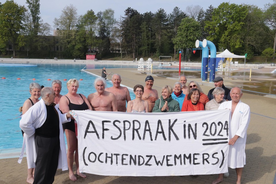 De ochtendzwemmers in de Halve Maan in Diest zijn radicaal tegen een sluiting van de zwembaden in Diest.